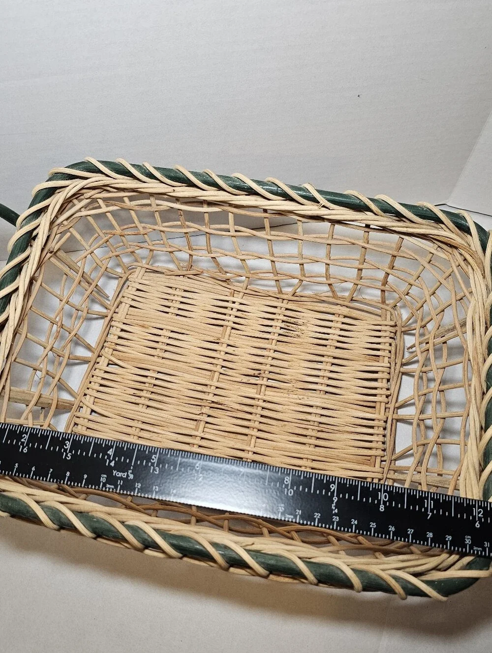 N/A wicker basket